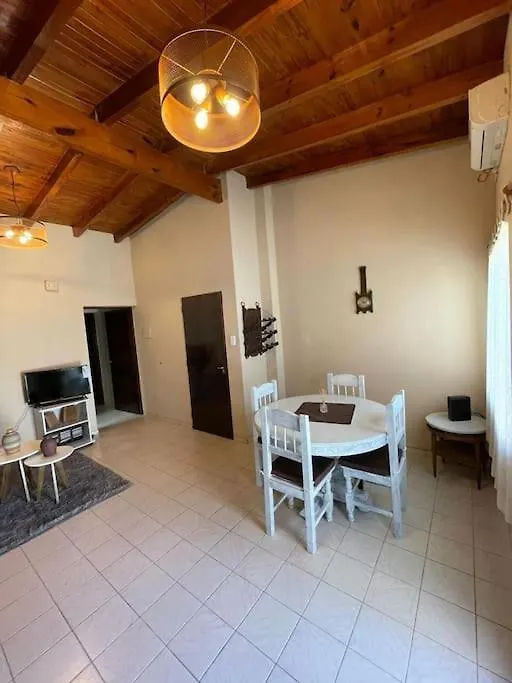 Apartamento Moderno y tranquilo departamento en 6ta sección Mendoza