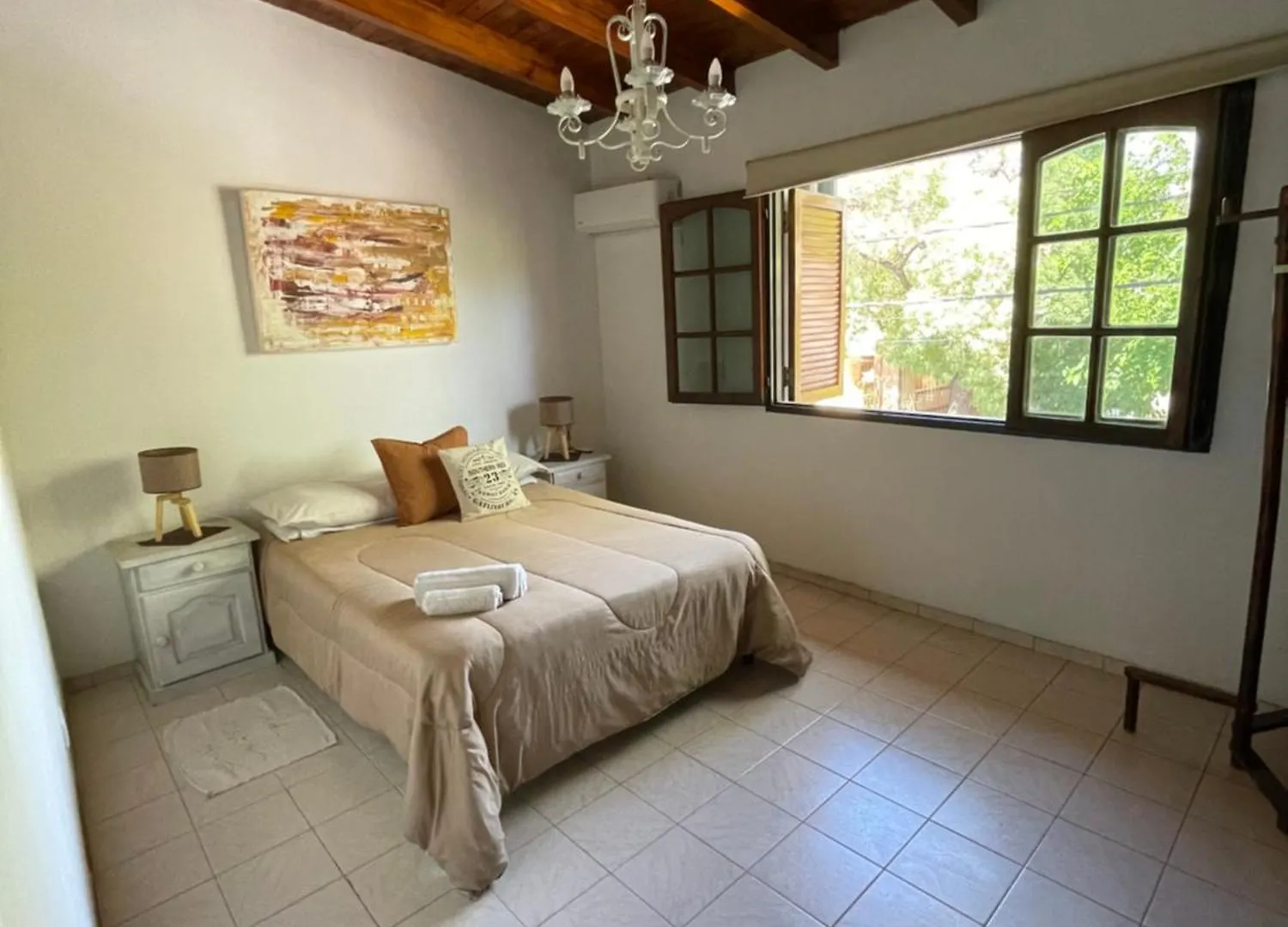 Apartamento Moderno y tranquilo departamento en 6ta sección Mendoza